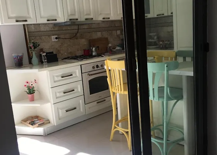 Tomis アパート コンスタンツァ