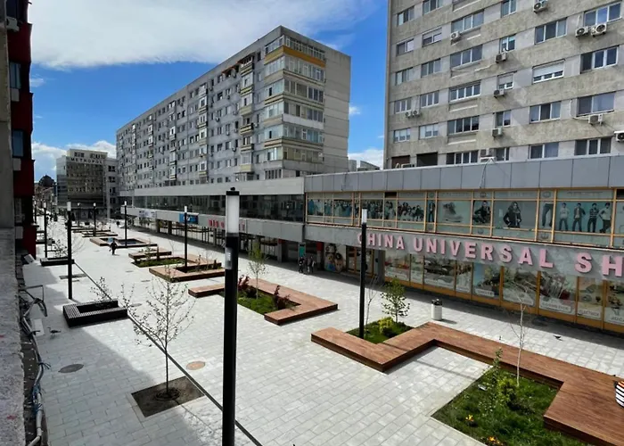 Tomis アパート *